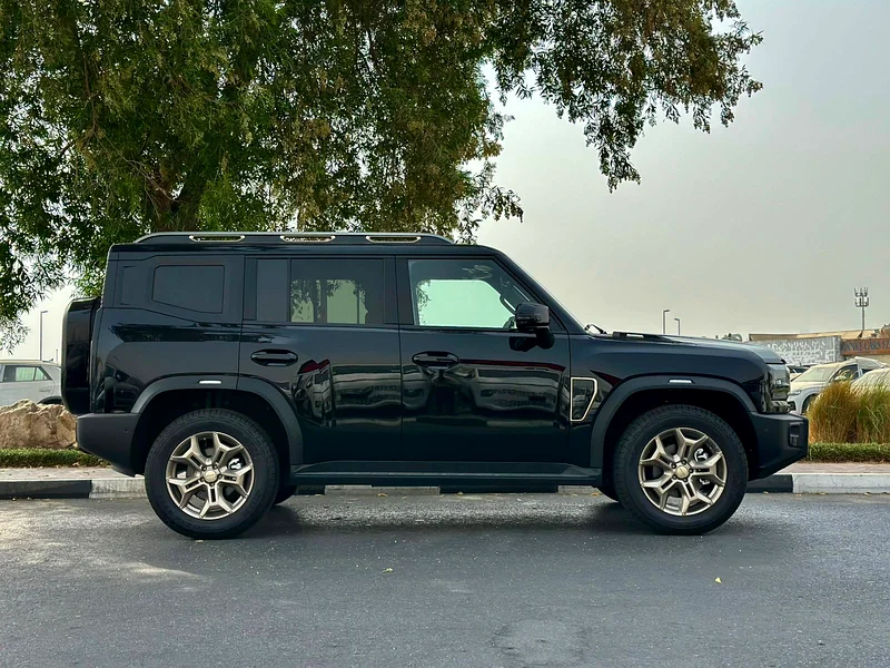 CONQUEST PRO TRAVEL+ 2.0L TURBO FULL OPTION A/T model 202563128167025538113