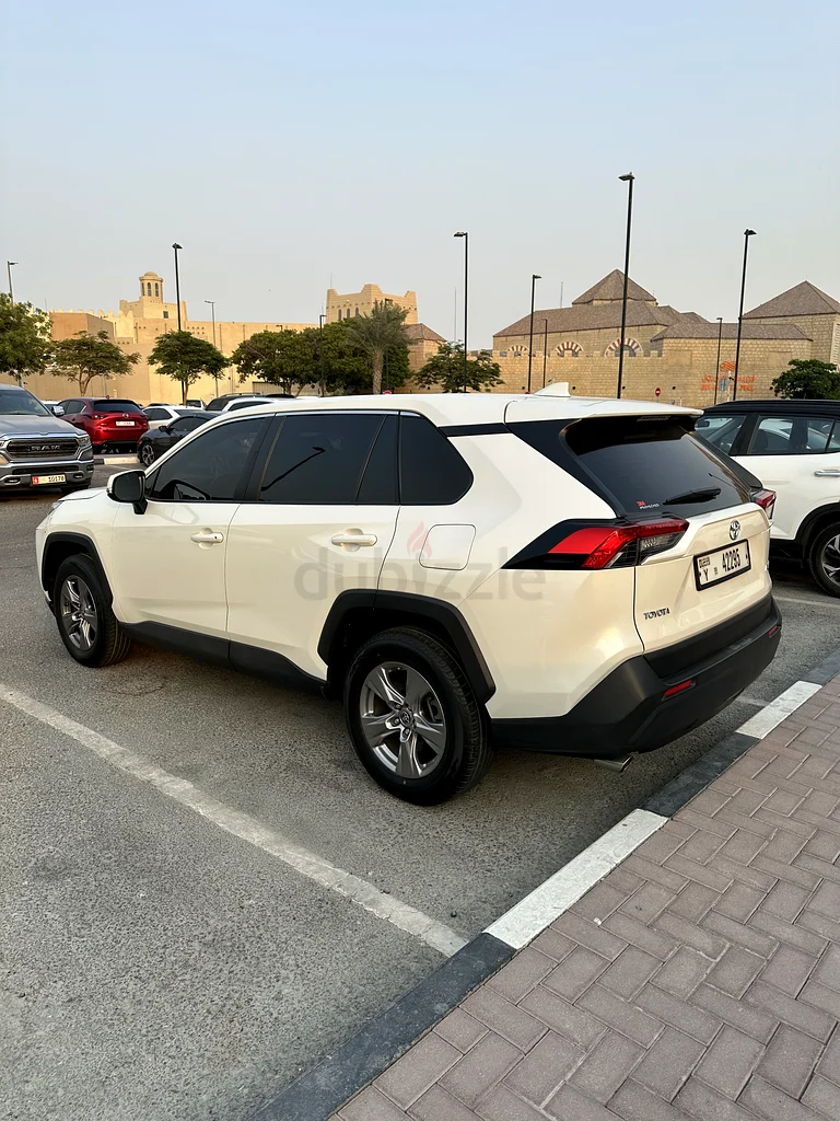 Toyota RAV4 2022 - First Owner - No Accidents - Price is AED 82,00063148650497283112