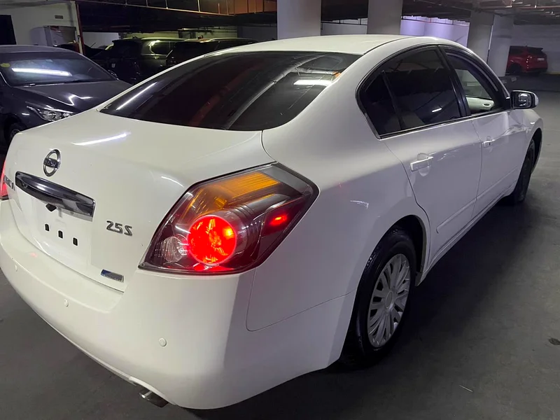 Nissan Altima 2012 GCC super clean63150026183555114