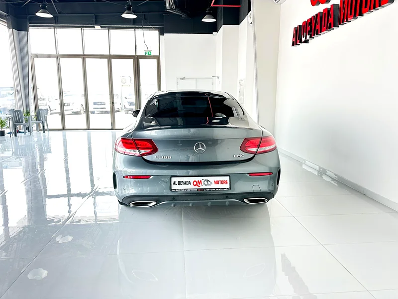 مرسيدسC30063146292697218114