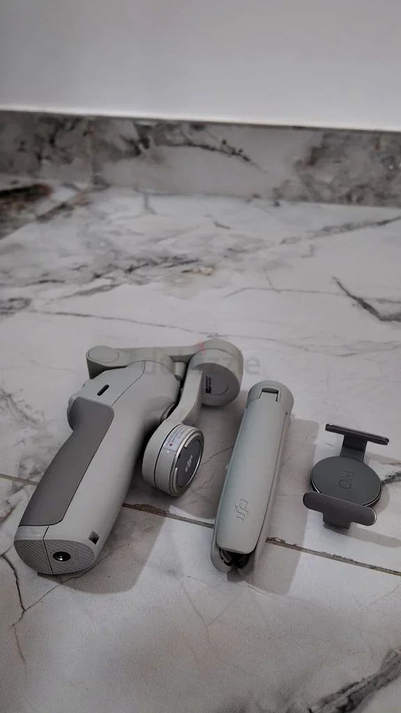 DJI Osmo Mobile SE Gimbal63190114204802114