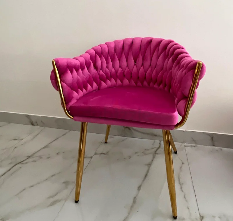 Dining table with chairs63184728655747112