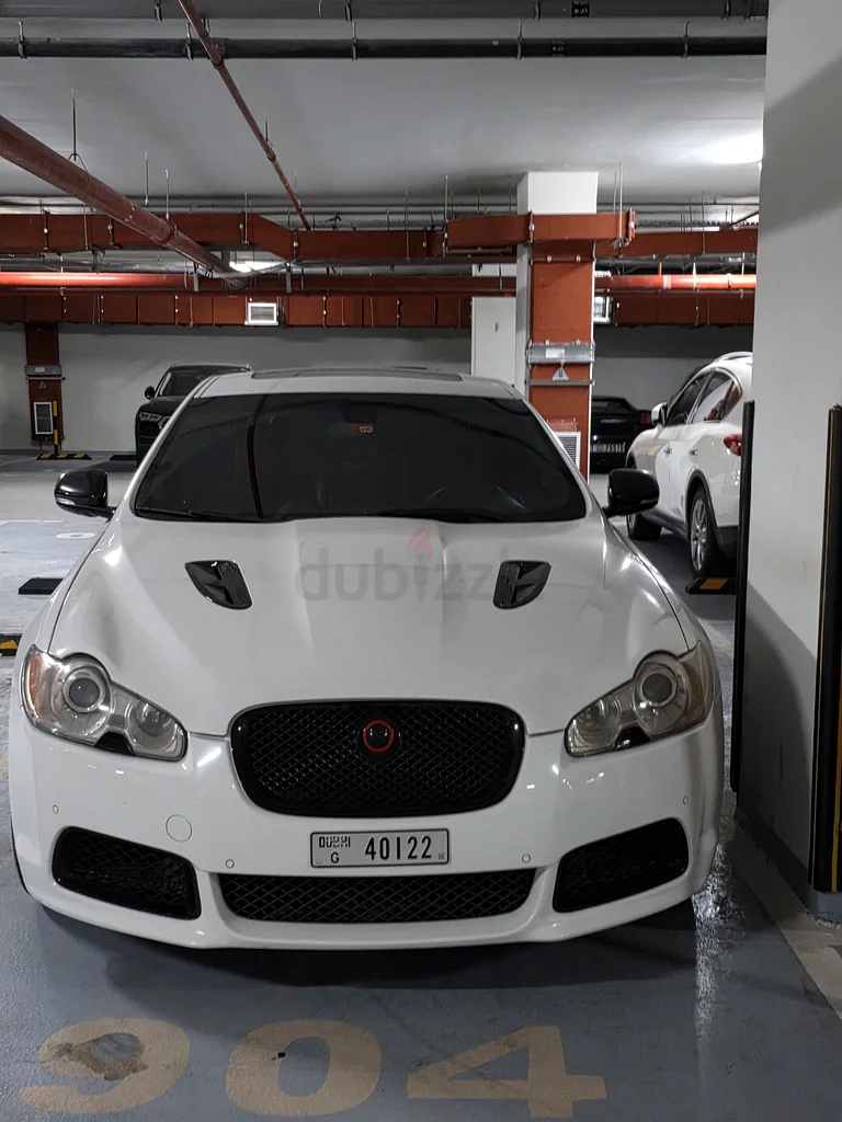 Jaguar XF-R (V8 Supercharged 510 HP)63221824899715111
