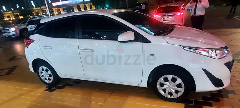 تويوتا ياريس للبيع63146740836225111