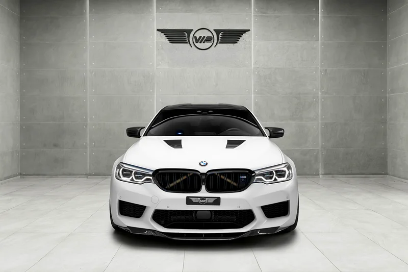 بي إم دبليو M5 Competition مع نظام عادم أكاربوفيتش، المواصفات لدول مجلس التعاون الخليجي، الضمان والخدمة من AGMC63161068592642111