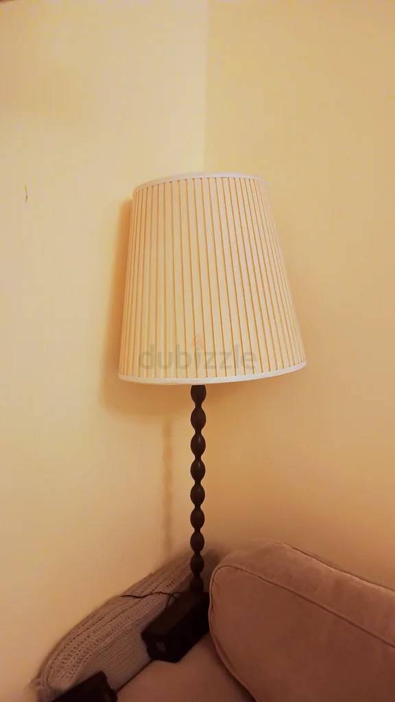 2 lampshades with mirrors63178911131265111