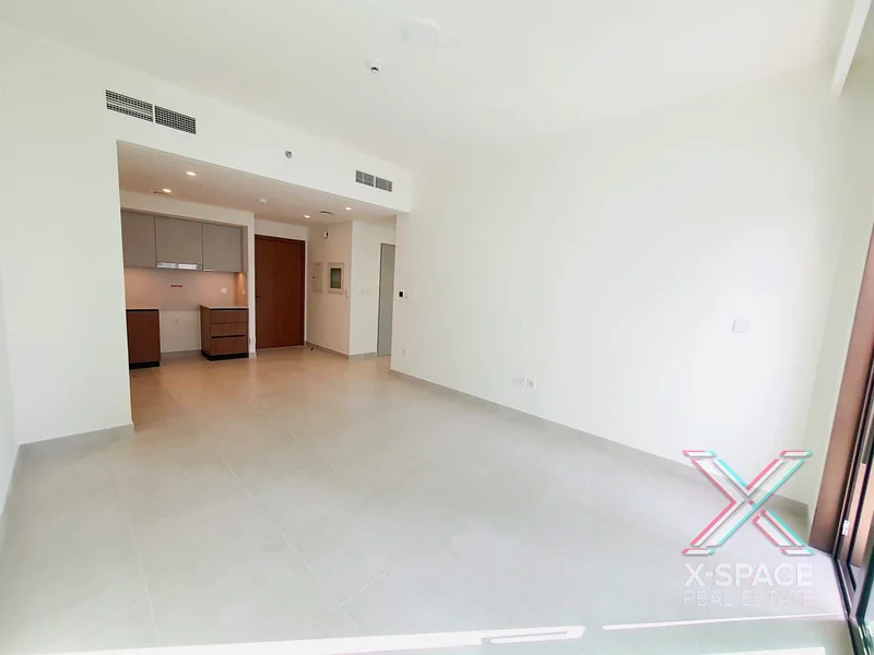 جديد بالكامل | شقة فاخرة بغرفة نوم واحدة | إطلالة على الخور | على الماء مباشرة63761028067971112