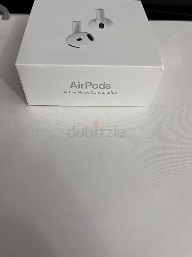 Apple AirPods 4 with Active Noise Cancelation63190621271555113