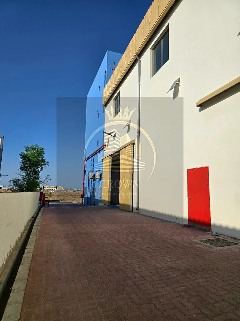 **Warehouse for Rent in Modern Industrial Area, Umm Al Quwain**63167101463810114
