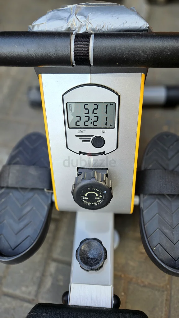 Get Fit at Home: Rowing machine with Digital Display!63242691079171110