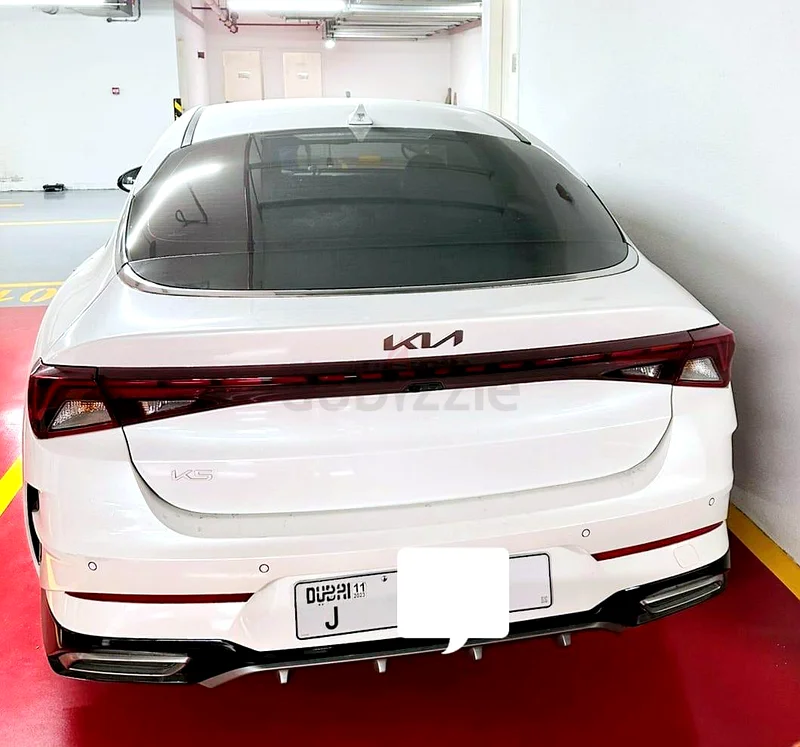 Kia k5 LX-2.0 L -V6 - GCC specs - in a Great condition .Lady driven.under agency waranty 73k mileage63171297579779113