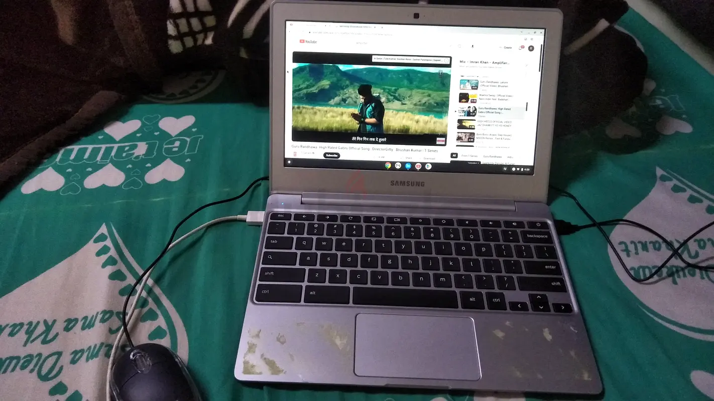 Samsung Chromebook with Mouse - A Great Value for You!63256071894530111