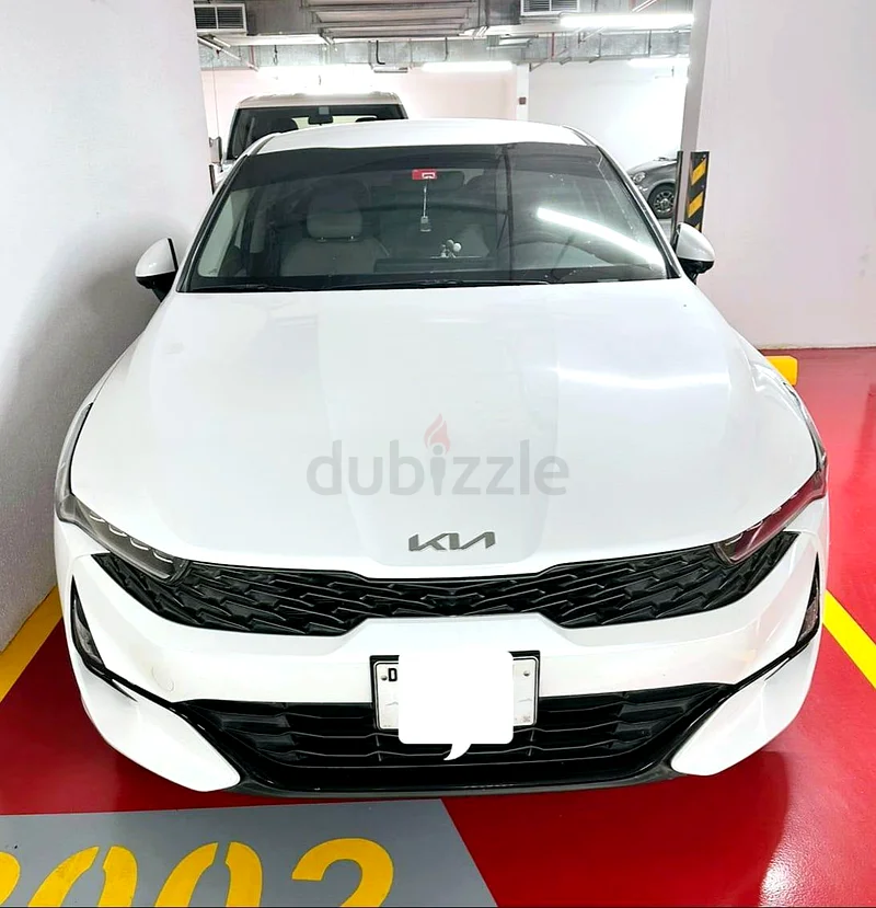 Kia k5 LX-2.0 L -V6 - GCC specs - in a Great condition .Lady driven.under agency waranty 73k mileage63171297579779114