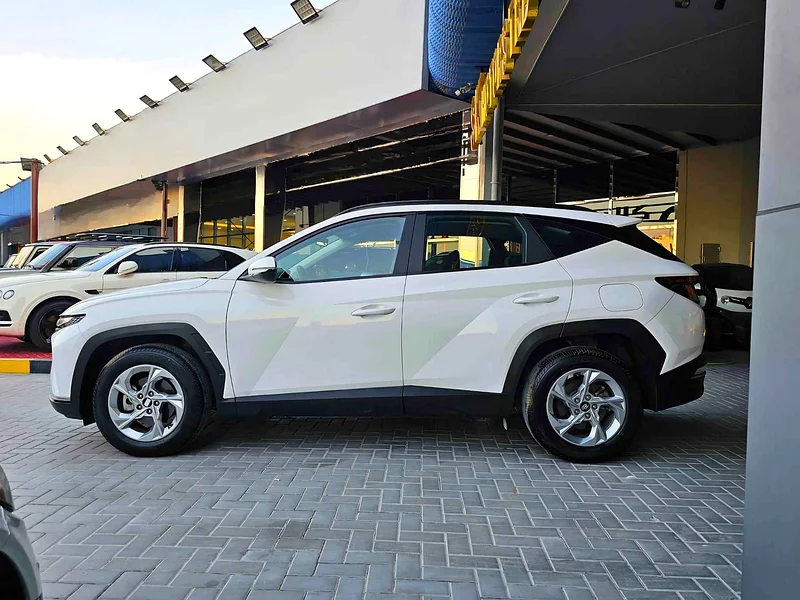 TUCSON GCC/FSH ORIGINAL PAINT/SINGLE OWNER/ LOW MILEAGE/1 YEAR WARRANTY/NON ACCIDENT/944 MONTHLY63169441675907111