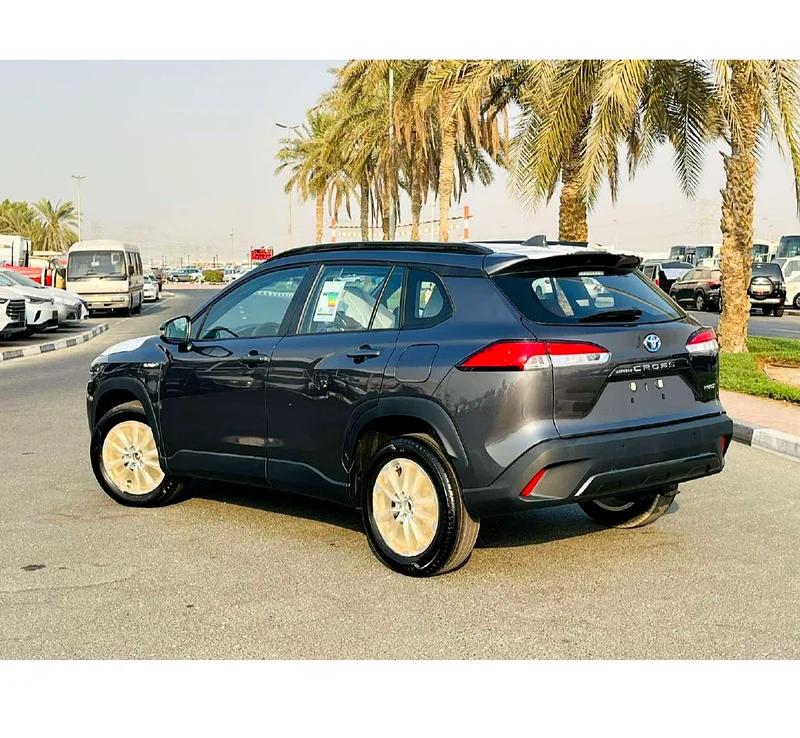 تويوتا كورولا كروس XLE هايبرد 1.8 لتر منطقة الخليج63165692184835111