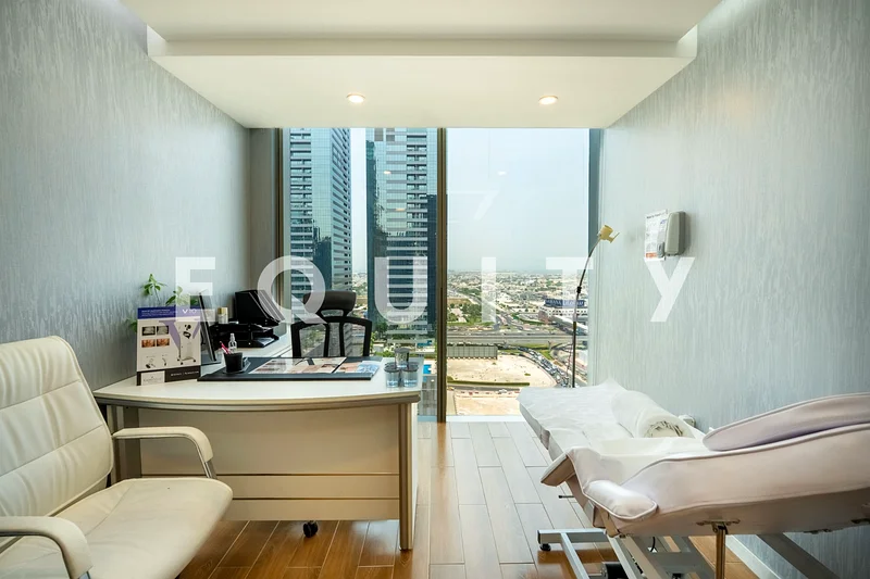 Vacant | Private Washroom | Close to Metro63195608200834113