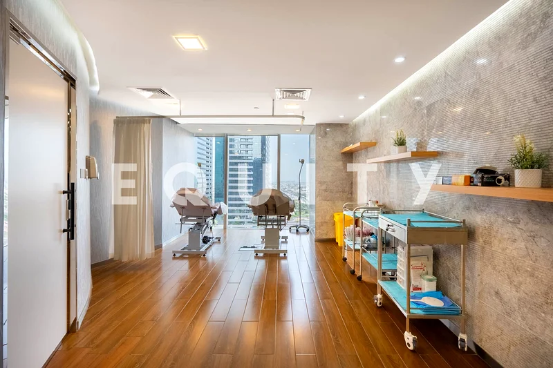 Vacant | Private Washroom | Close to Metro63195608200834112