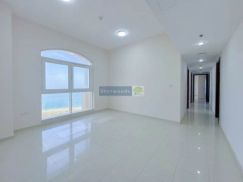 Scenic Views I Spacious Penthouse I Prime Location63860034060546112