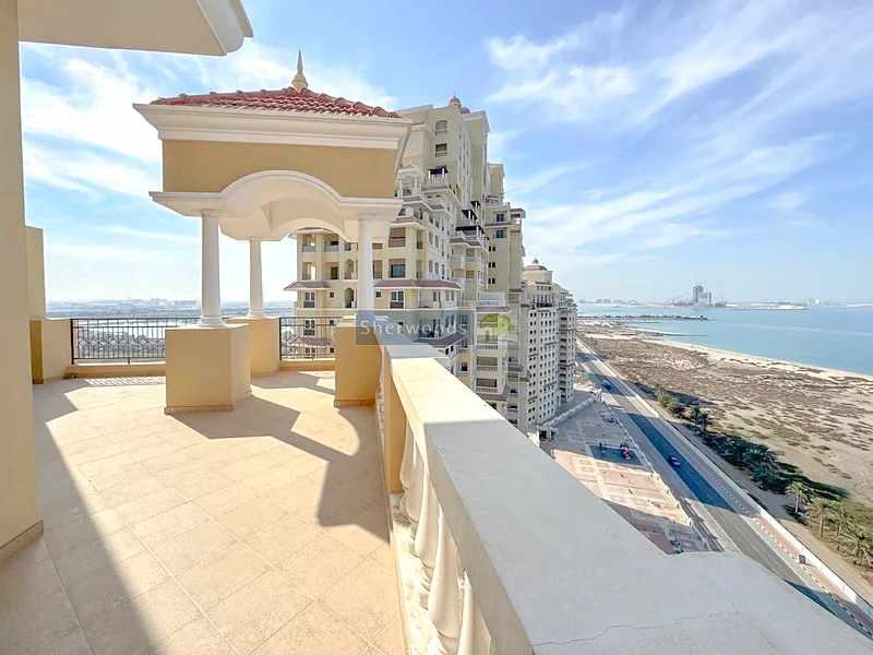 Scenic Views I Spacious Penthouse I Prime Location63860034060546110