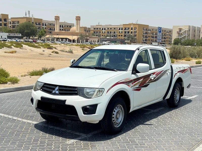 L200 pickup 2015 Model ( Diesel  GCC)63153228008707111