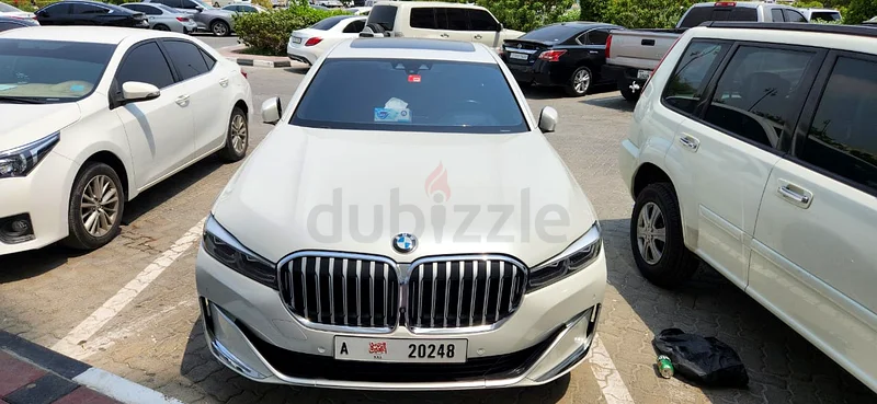 BMW 740x drive upgraded to 750LI agency maintained63160158352386114