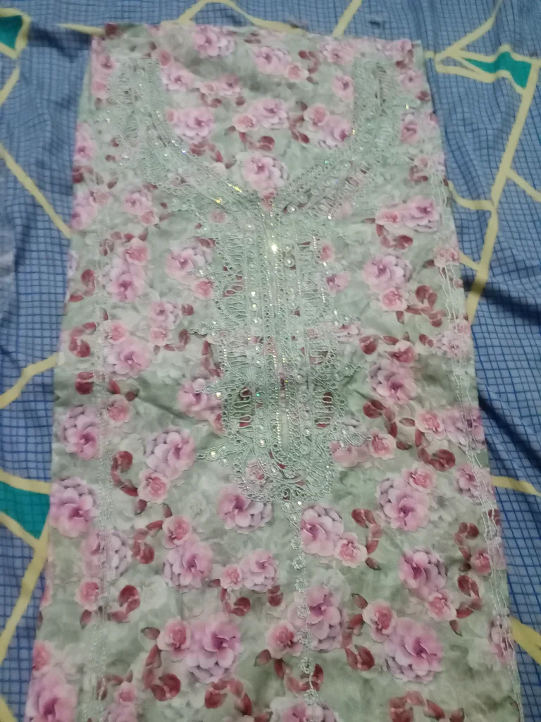 Ladies cloth for sale63236118661633110