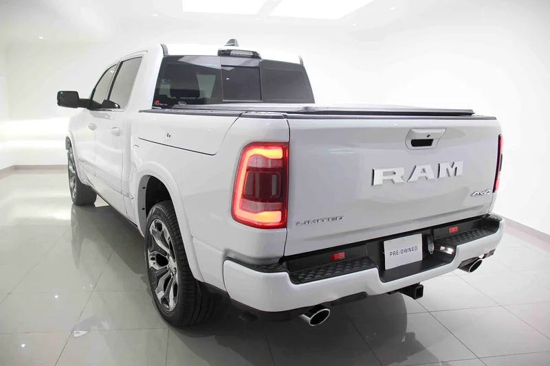 Dodge Ram CC 150063140196009219112
