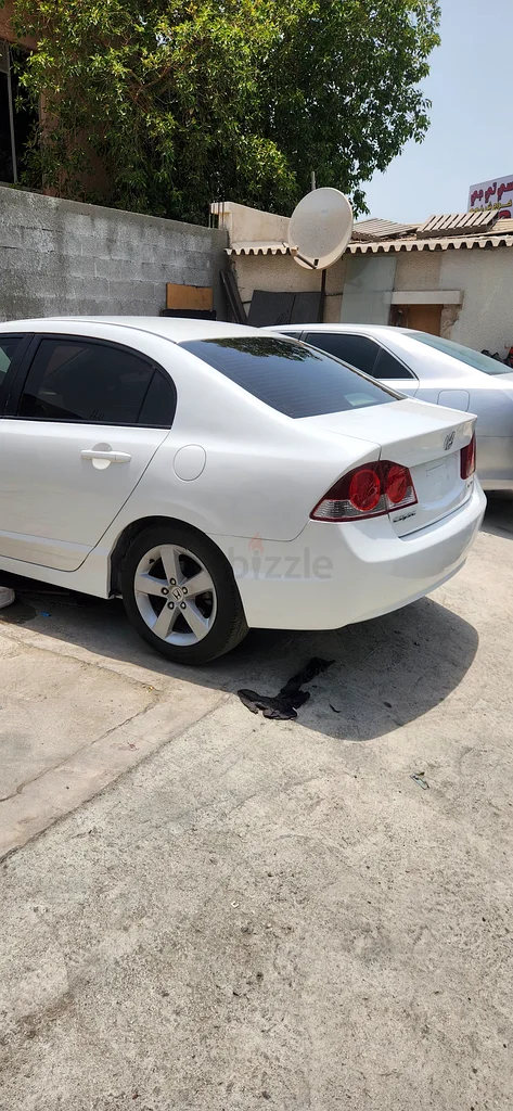 هوندا سيفيك 2011 مواصفات الخليج مع فتحة سقف63173845489666114
