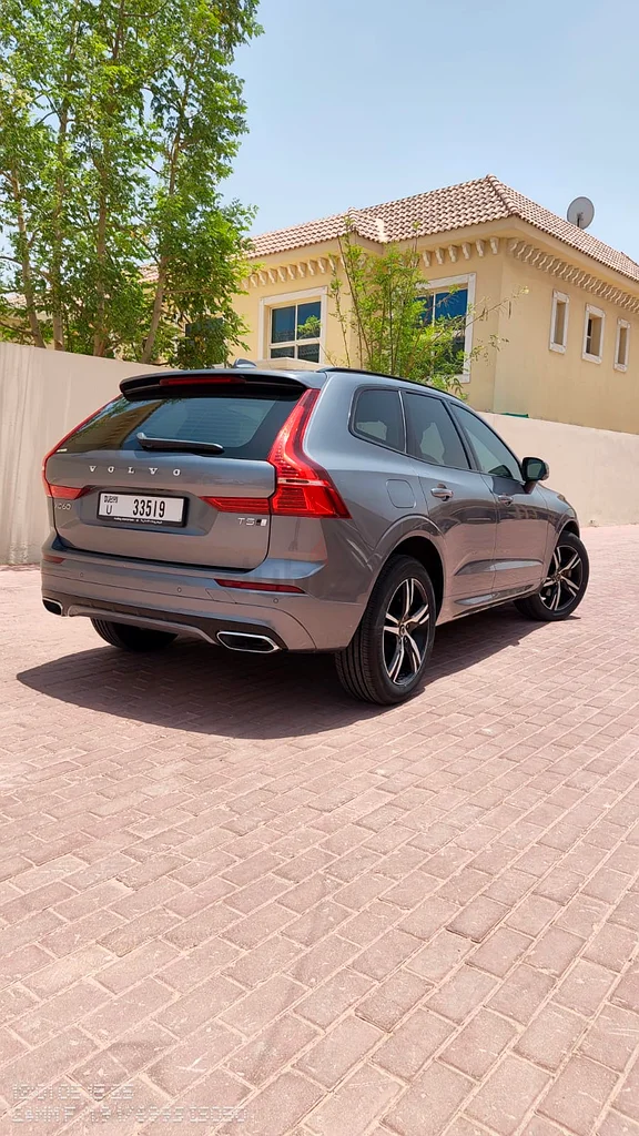volvo xc60 t5 r design premium63221824399618113