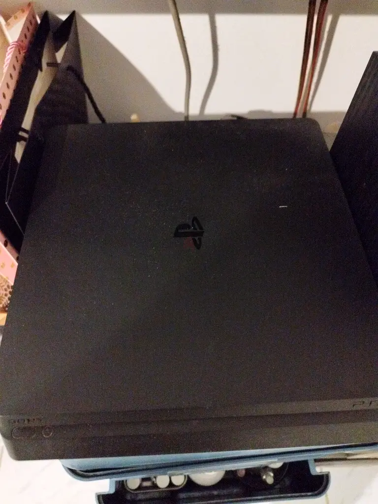 Sony PlayStation 4 Console - Perfect for Gaming! No controller