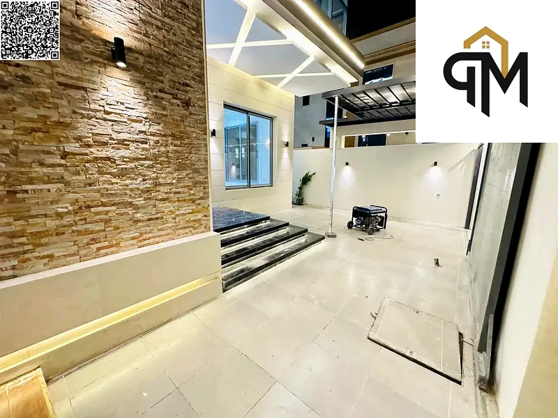 For sale, a modern villa close to the mosque and services, two floors and a roof with a sitting area in the courtyard, with no down payment, freehold63251335920515112