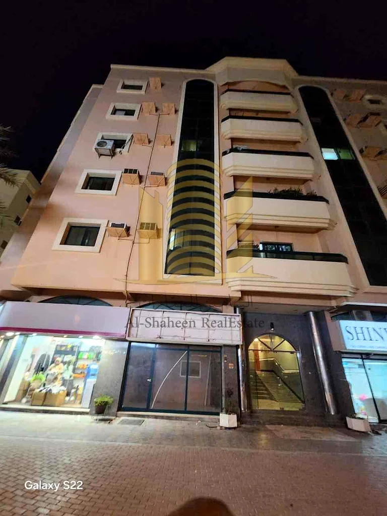 Commercial building for sale in Ajman  High income and a special location  Al Nakheel Area 2  The third piece of Corniche  Area 8800 feet  Corner of two streets  Ground + 5 floors  32 apartments with63255516648706111