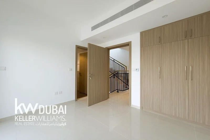 تخطيط كبير | غير مؤثث | شاغر63175272589955113