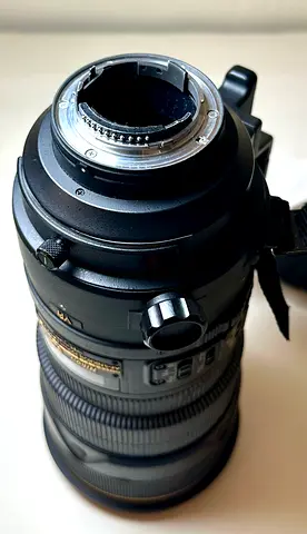 Nikon AF-S NIKKOR 300mm f/2.8G II ED Lens