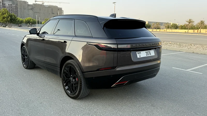 2025 لاند روفر فيلار P250 ديناميكي SE خليجي (عقد ضمان خدمة ألتاير)63159256407937113