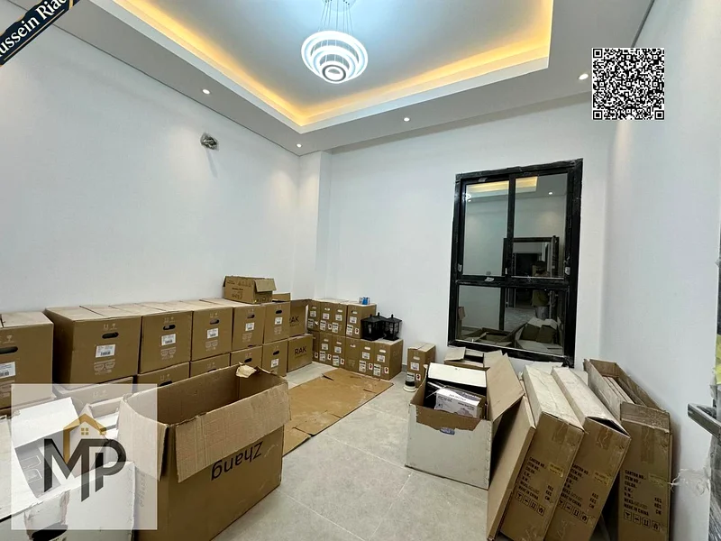 فيلا فاخرة من 3 طوابق للبيع، ملكية حرة مدى الحياة، تشمل رسوم التسجيل والملكية63896628636162113