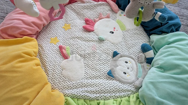 Play gym and activity mat for babies63206388372354111