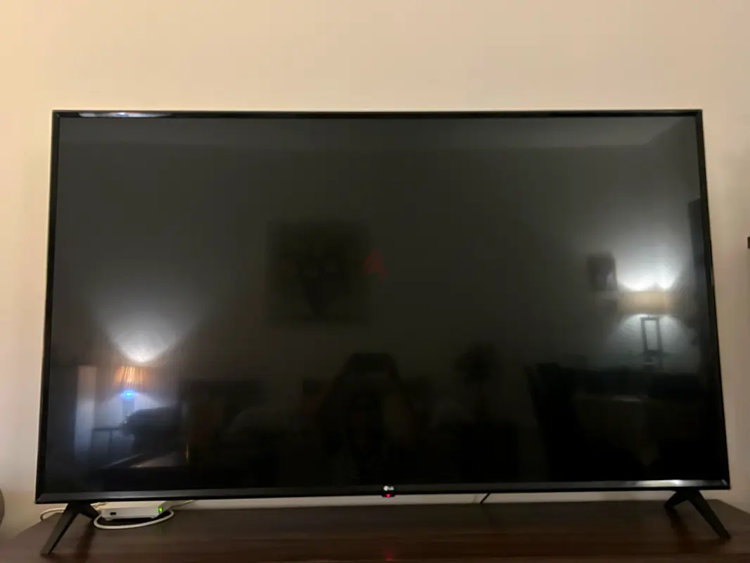 LG SMART TV 65 inch 4K UHD - Perfect for Your Living Room!