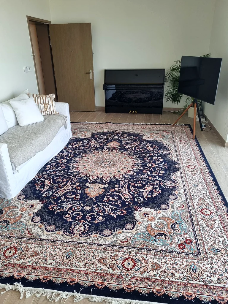 Large Rug 3m x 4m632108800199691129