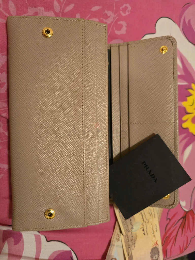 محفظة PRADA سافيانو وردية63239085768451112