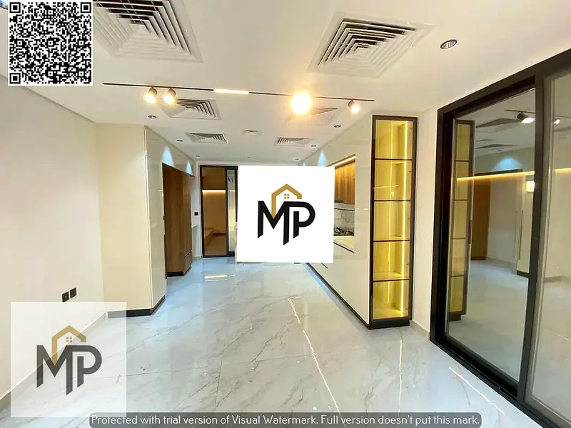 A villa from the owner, direct finishing on a main street, close to all services, free of charge for all Hasniyat and without a batch offered in the f63896524509953111