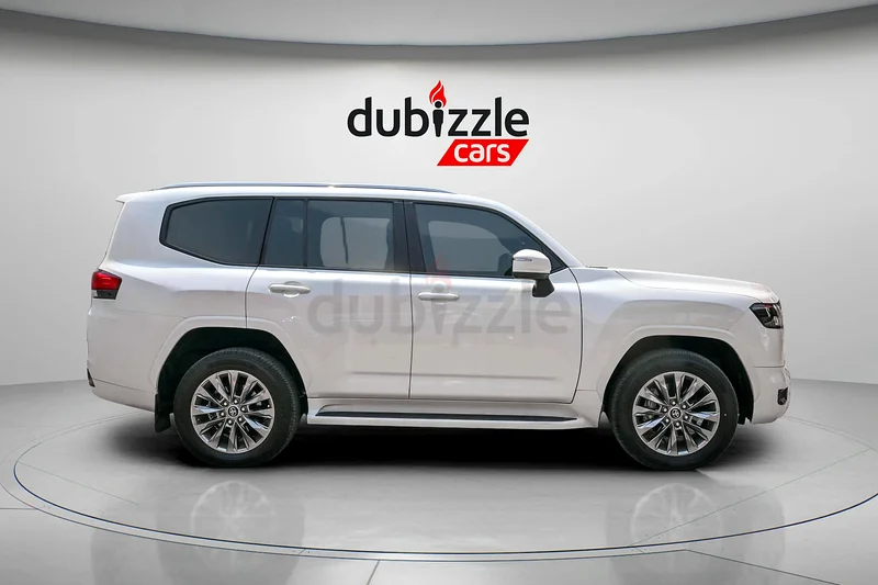 AED 3267/month | 2022 Toyota Land Cruiser GXR | GCC Specs | Ref#34589563157882979714113