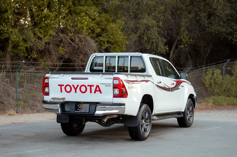 2023 تويوتا هيلوكس SR5 | كابينة مزدوجة 4x4 | أوتوماتيك | مواصفات خليجية | المرجع#T9012363146743284482112