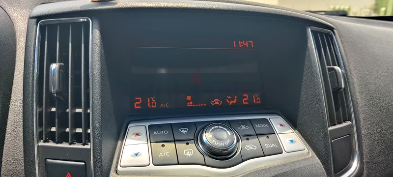 Nissan Maxima clean and perfect condition car63156991527681111