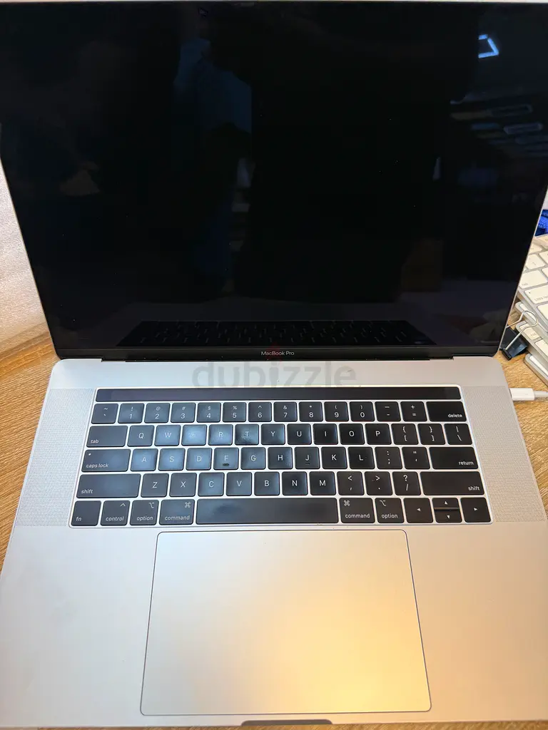 Mac book63254996353795110