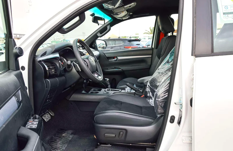 TOYOTA HILUX GR 2.8L 4WD 4-DOOR AT PICKUP 2024 | PRICE FOR EXPORT63147688576515114