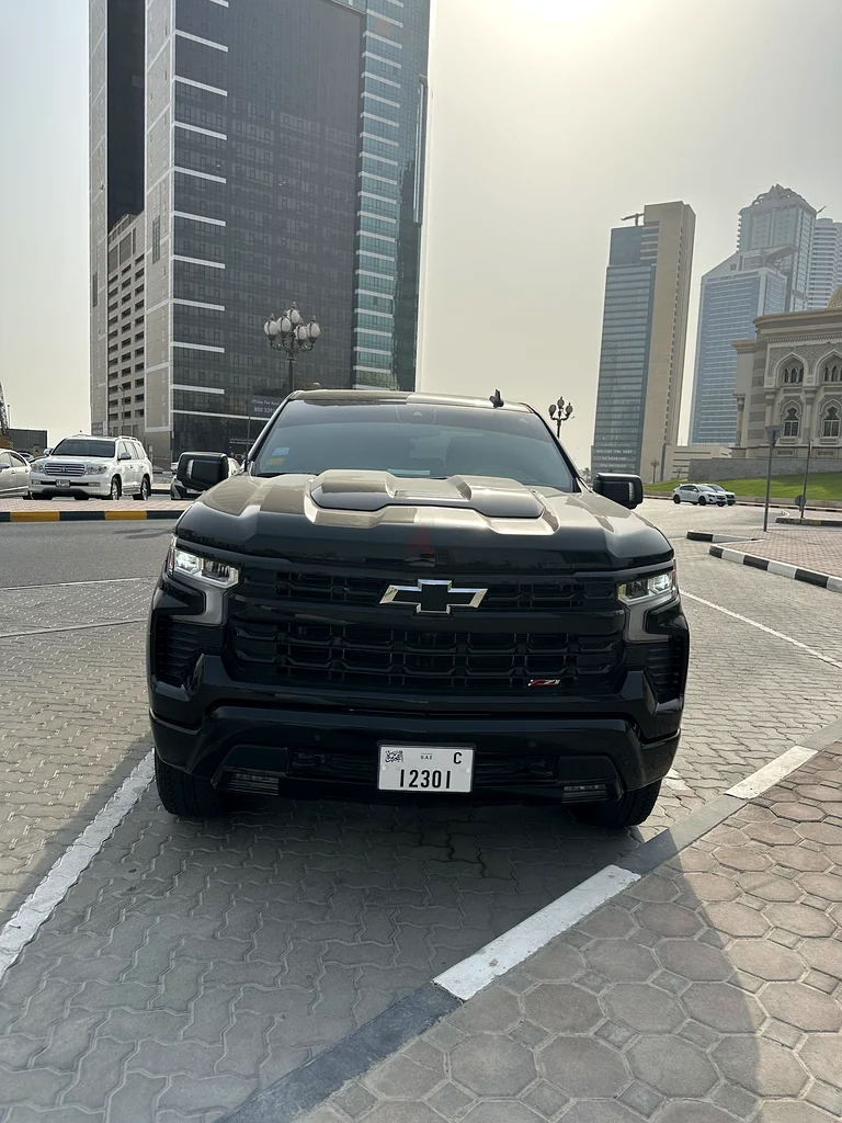 شيفروليه سيلفرادو تريل بوس Z71 - 2025 - ضمان وعقد صيانة آل غاندي، 5 سنوات، كيلومترات غير محدودة63172649304961111