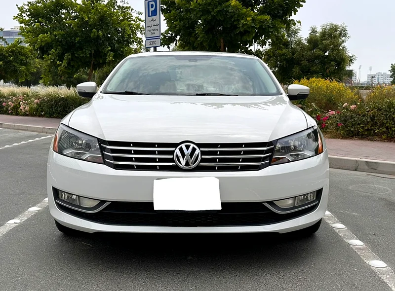 VW Passat 2015 Top option 2.5L / GCC Specs63135977302787111