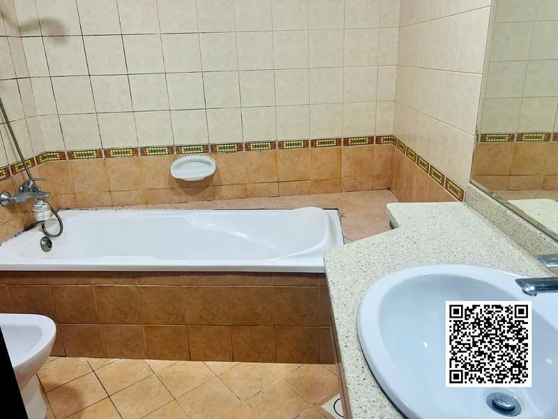 شقة واسعة مكونة من 3 غرف نوم للبيع في برج الكورنيش63170398924417114