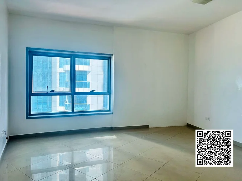 شقة واسعة مكونة من 3 غرف نوم للبيع في برج الكورنيش63170398924417112